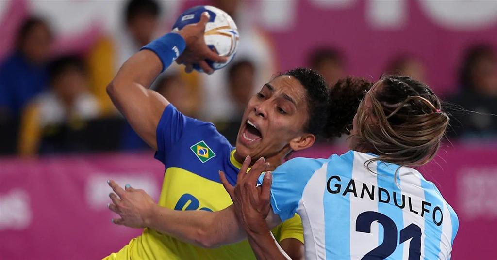 argentina-y-brasil-siguen-invictos-en-balonmano-f-de-santiago-2023