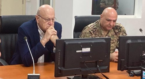 primer-ministro-de-libano-visita-cuartel-del-ejercito-en-frontera-sur