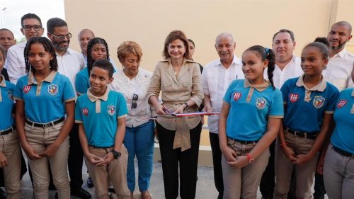Dominicana vicepresidenta Raquel Peña obras sociales