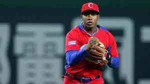 equipo-cuba-de-beisbol-movera-piezas-por-baja-medica-de-arruebarruena