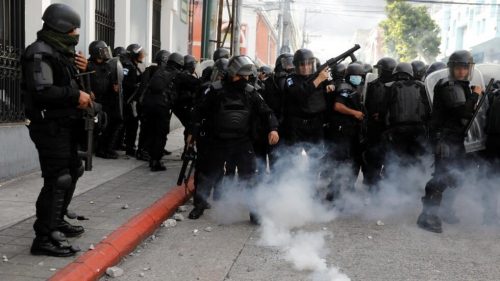 tension-en-guatemala-tras-actos-violentos-y-llamados-antibloqueos