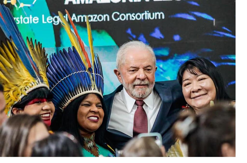 lula-veto-parcialmente-tesis-sobre-tierras-indigenas-en-brasil