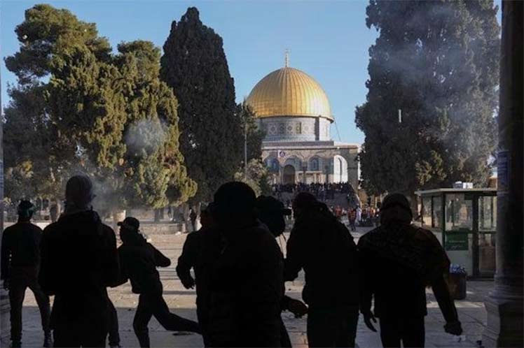 israelies-continuan-provocaciones-en-sitio-sagrado-en-jerusalen