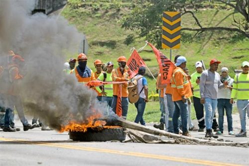 movimiento-popular-mantiene-protestas-en-panama-ante-contrato-minero