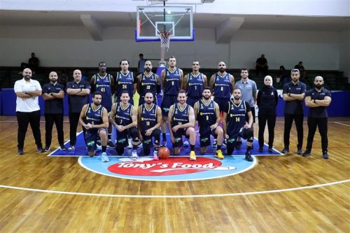 campeon-al-riyadi-festeja-exito-en-su-estreno-en-basquet-de-libano