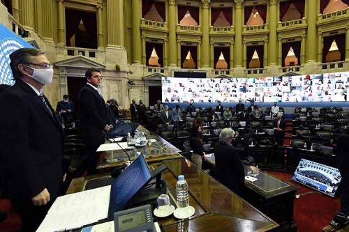continuan-debates-sobre-proyectos-contra-negacionismo-en-argentina