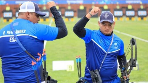 arqueros-de-el-salvador-van-por-el-oro