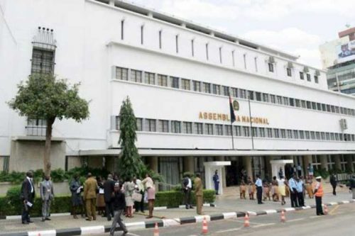 parlamento-de-angola-votara-propuesta-de-reduccion-de-impuestos