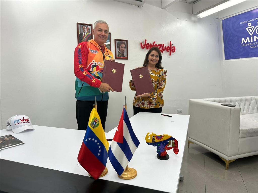 venezuela-y-cuba-firmaron-siete-acuerdos-de-cooperacion-en-turismo