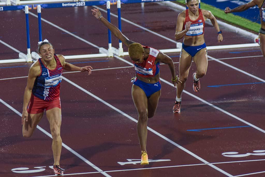  greisys-roble-otra-centella-cubana-en-el-atletismo-de-santiago-2023