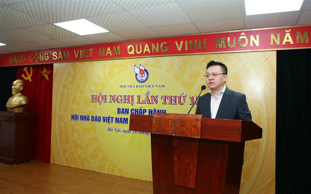 periodistas-de-vietnam-felicitan-a-colegas-de-cuba-por-xi-congreso