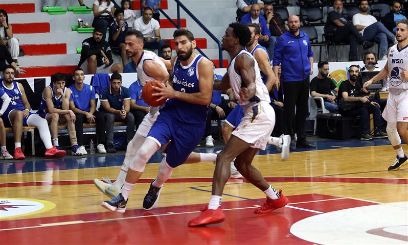  club-maristes-triunfa-y-mantiene-buen-paso-en-baloncesto-en-libano