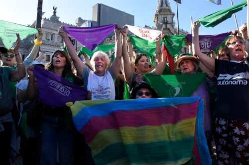denuncian-en-argentina-violencia-contra-la-mujer