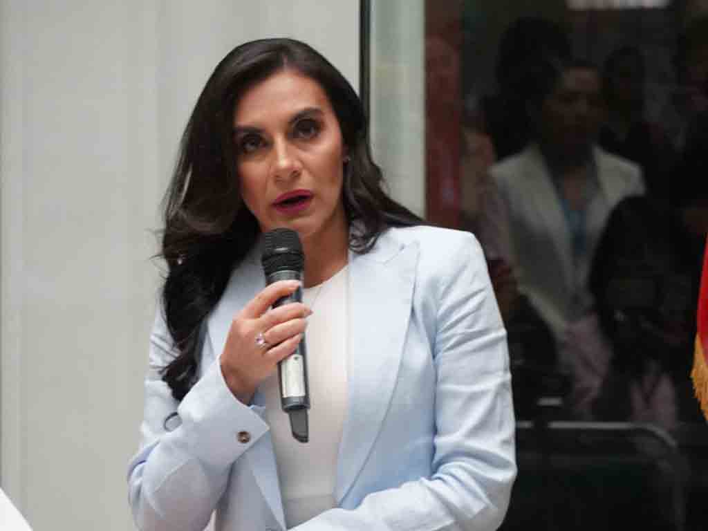 vicepresidenta-de-ecuador-acepta-embajada-en-israel