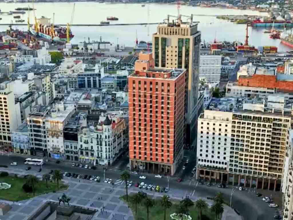 plaza-office-tower-el-renacer-de-emblematico-edificio-de-montevideo