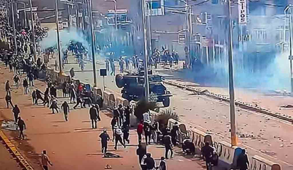 anuncio-de-bloqueo-de-carretera-se-suma-a-huelga-en-peru