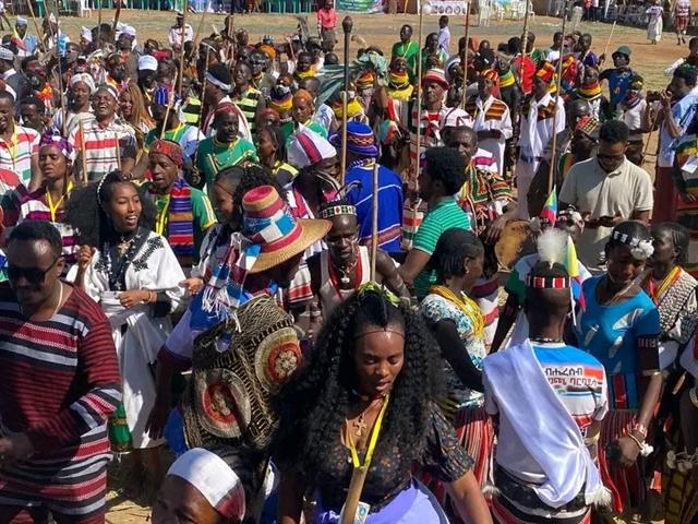  presidenta-de-etiopia-participa-en-festejos-por-dia-de-las-naciones