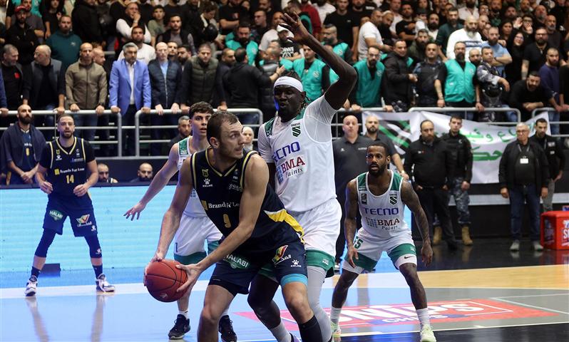  al-riyadi-rompe-invicto-de-sagesse-en-baloncesto-de-libano