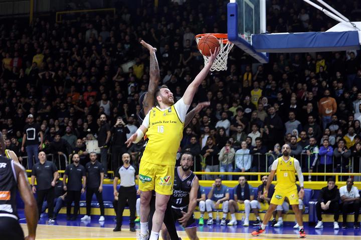  al-riyadi-supera-a-beirut-en-baloncesto-de-libano