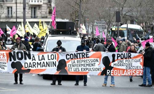 sindicato-frances-cgt-llama-a-desobediencia-contra-ley-de-inmigracion