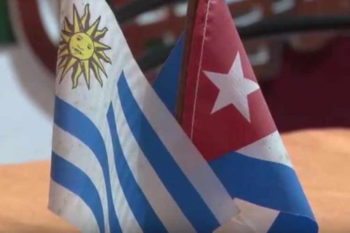 nuevas-expresiones-de-solidaridad-con-cuba-en-uruguay