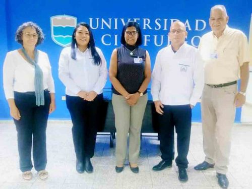 academicos-mexicanos-visitan-universidad-cubana