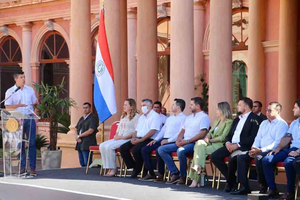 gobernadores-paraguayos-apoyan-proyecto-alimentario-para-estudiantes