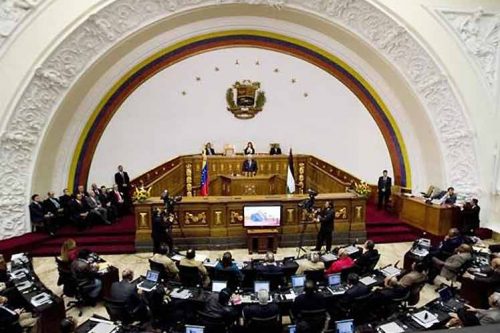 venezuela-parlamento-recibe-consideraciones-sobre-documento-comicial