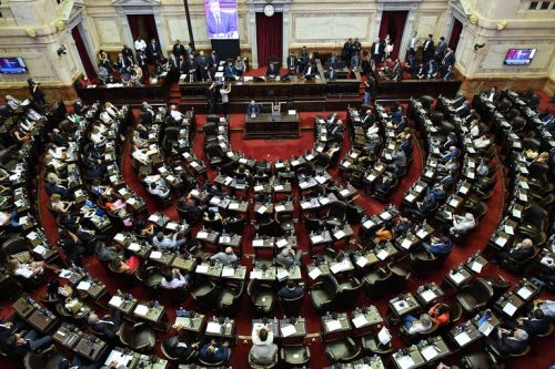 diputados-argentinos-retoman-debate-de-paquete-de-leyes