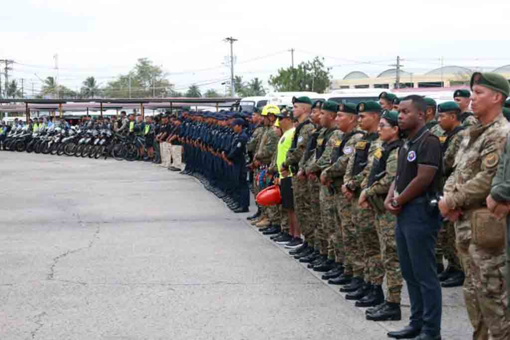 ferreo-dispositivo-policial-acompana-carnavales-en-panama